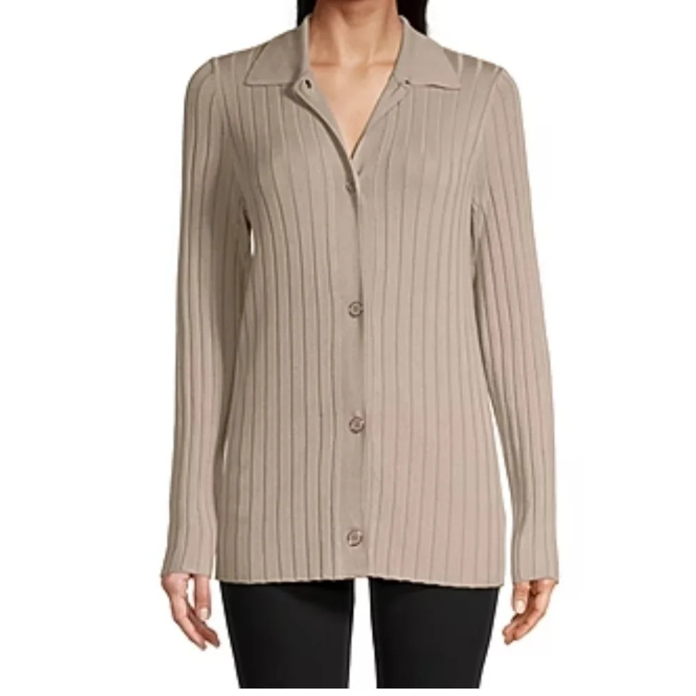 Liz Claiborne Long Sleeve Button Front Collared Tunic Sweater, Beige, EUC!